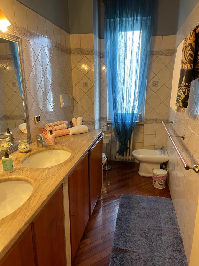 Zen Apartment Located In Turin Pre Hill Екстериор снимка